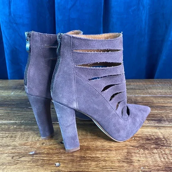 Steve Madden Cardii Suede Bootie Heels - Picture 7 of 11